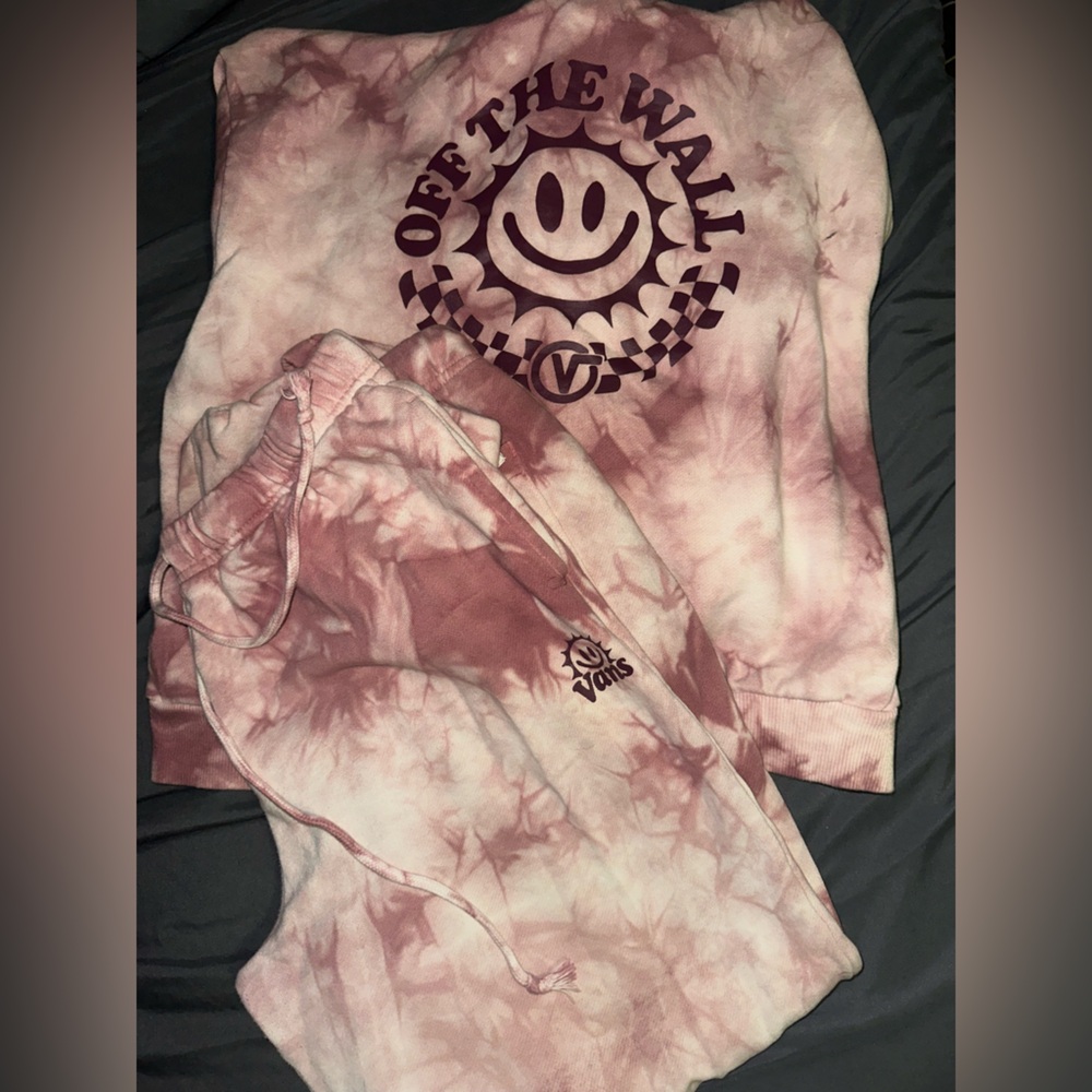 Vans Pink Tie-Dye Sweatsuit Hoodie with Matching Joggers Medium